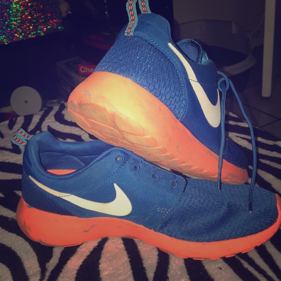 Nike Blue And Orange Roshe Runs - Picture 1 of 2